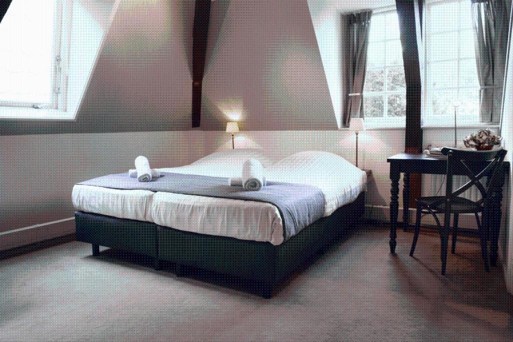 Hotel Aan De Dam Мидделбург Номер фото
